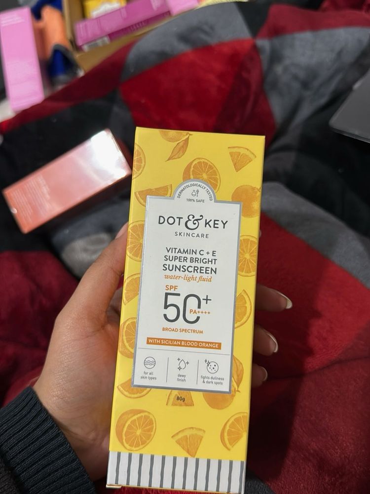Dot &amp; Key Super Bright Sunscreen SPF 50