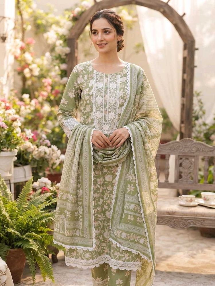 Beautiful Green Floral Print Kurta Set