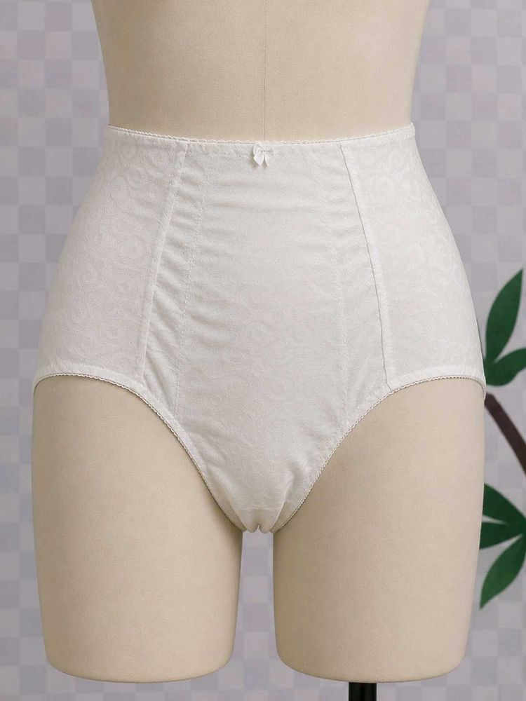 (700)White High-Waisted Briefs