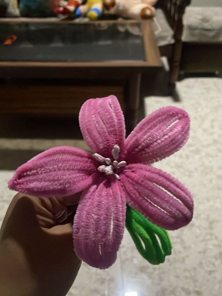 Pink Pipe Cleaner Flower Hair Clip