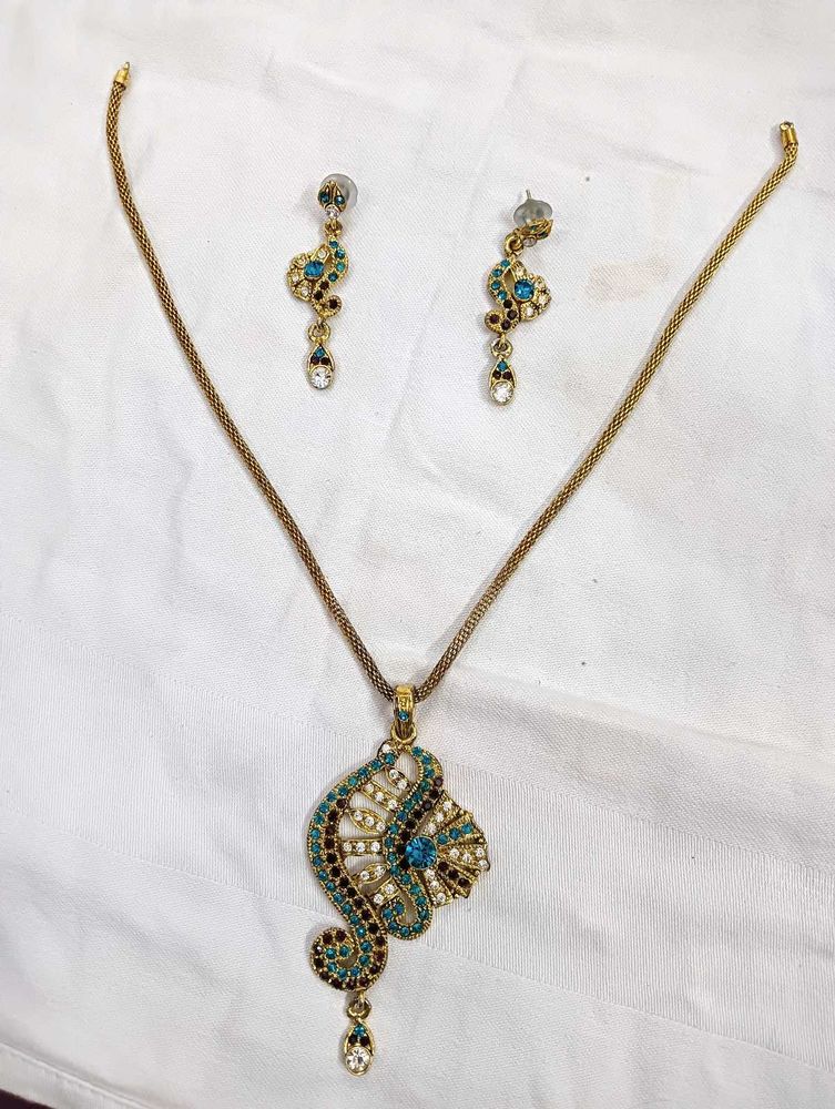 Pendant Set