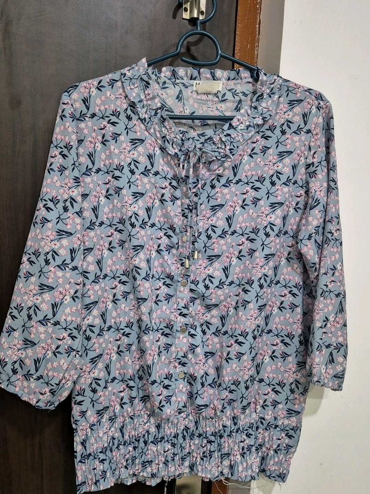 Floral Print Ruffle Neck Top