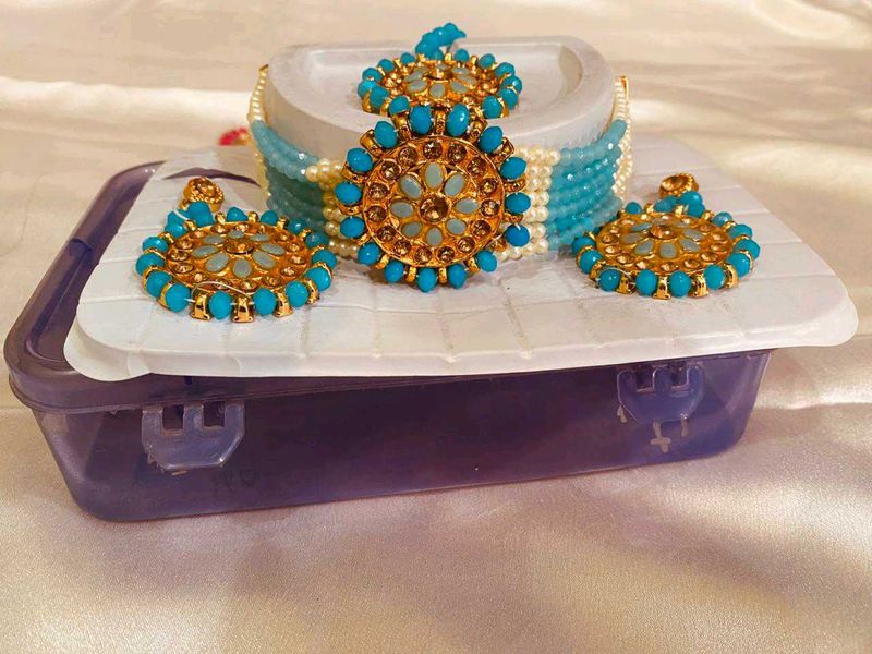 Stunning Turquoise &amp; Gold Jewellery Set