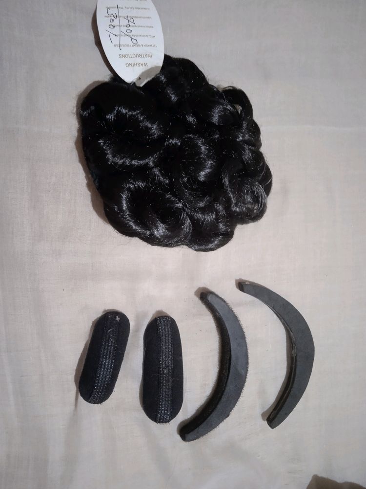 Puffs- 4 in No., Artificial Hair