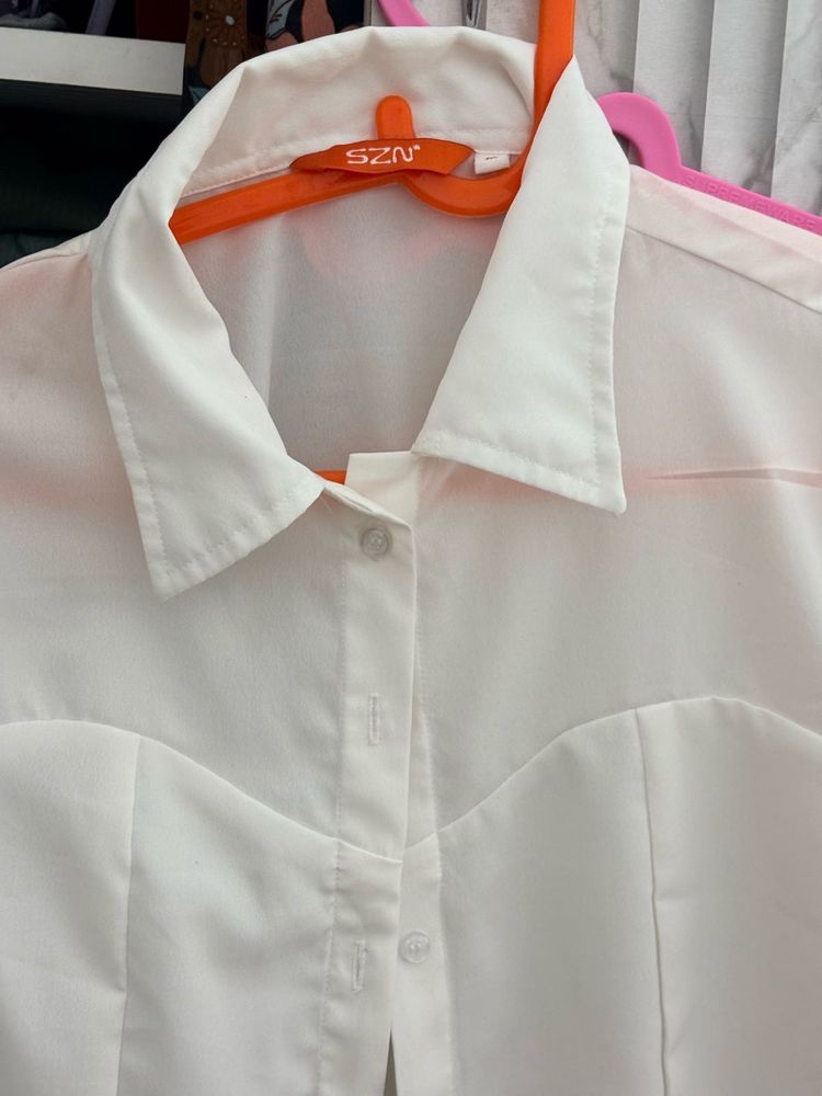 Chic White Collared Shirt