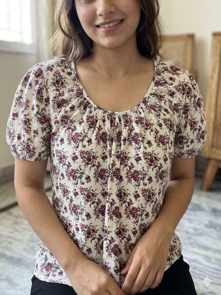 Chic Floral Print Top