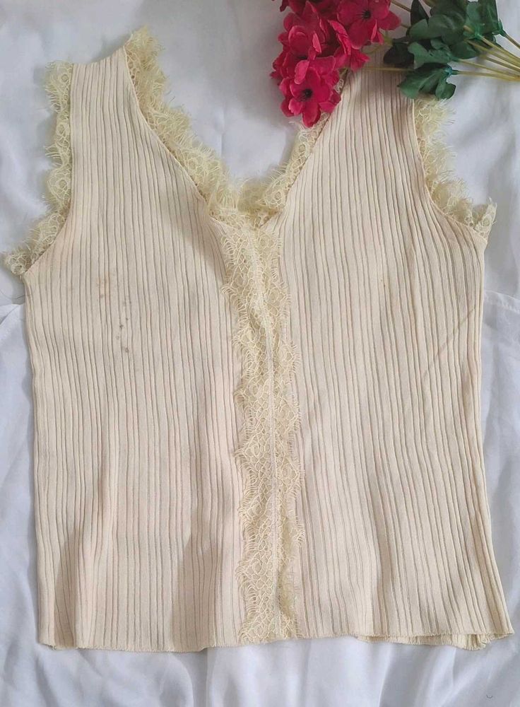 Cream Lace Trim Ribbed Tank Top