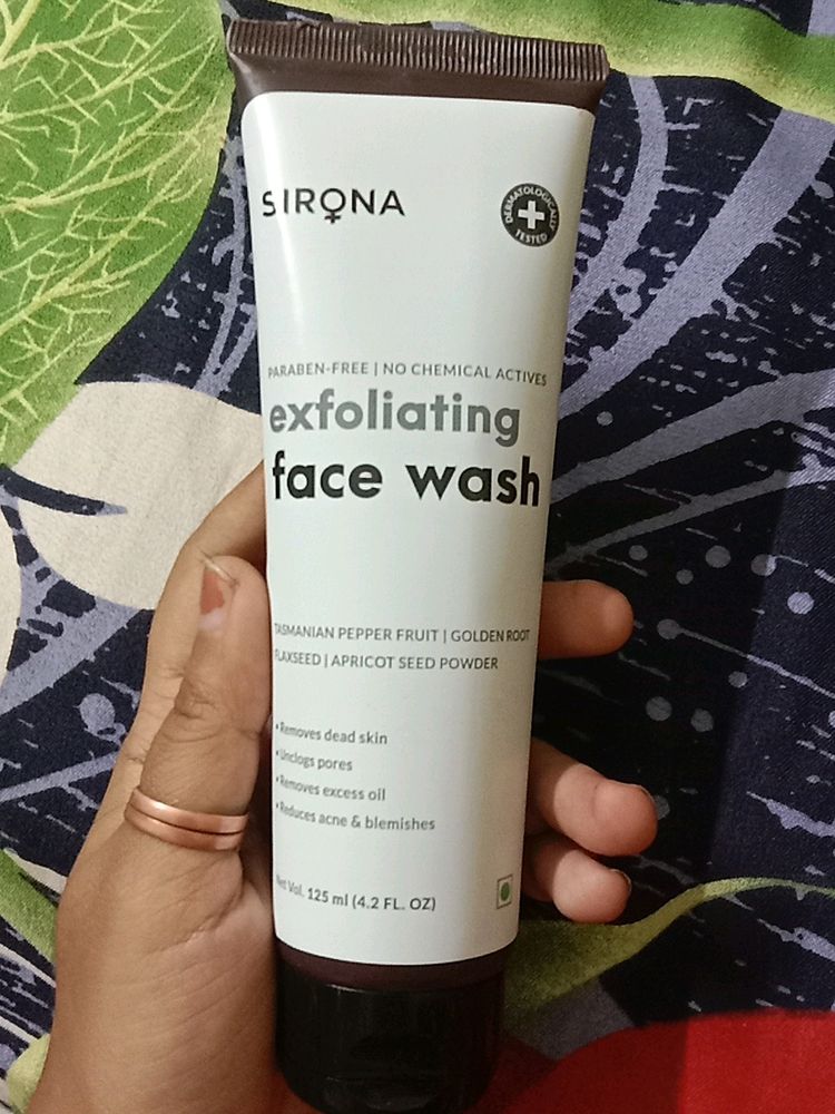 Sirona Exfoliating Face Wash