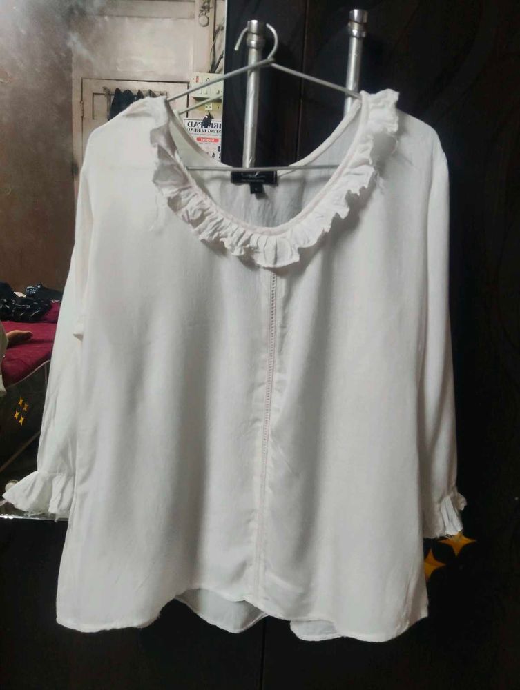 Elegant White Ruffled Neck Top