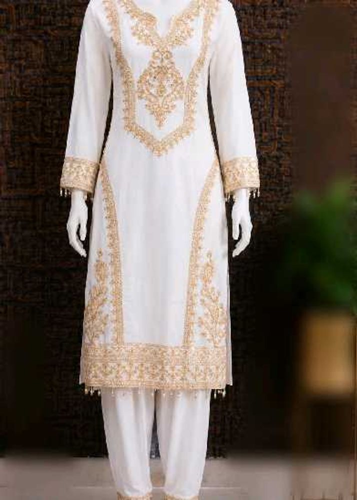 Elegant White &amp; Gold Embroidered Kurta Set