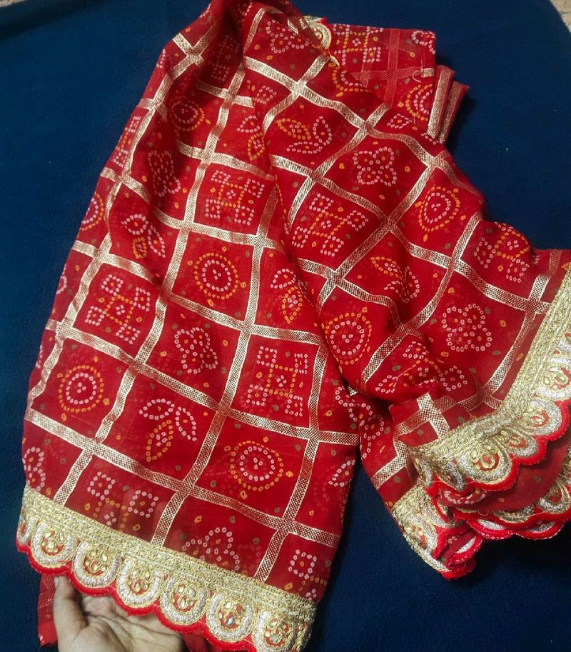 Price Drop - Maroon &amp; Beige Printed Bandhani Saree
