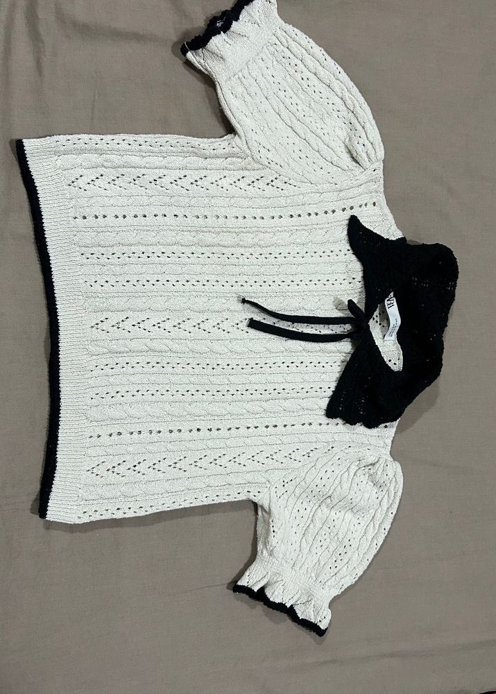 ZARA White Textured Knit Top with Black Trim