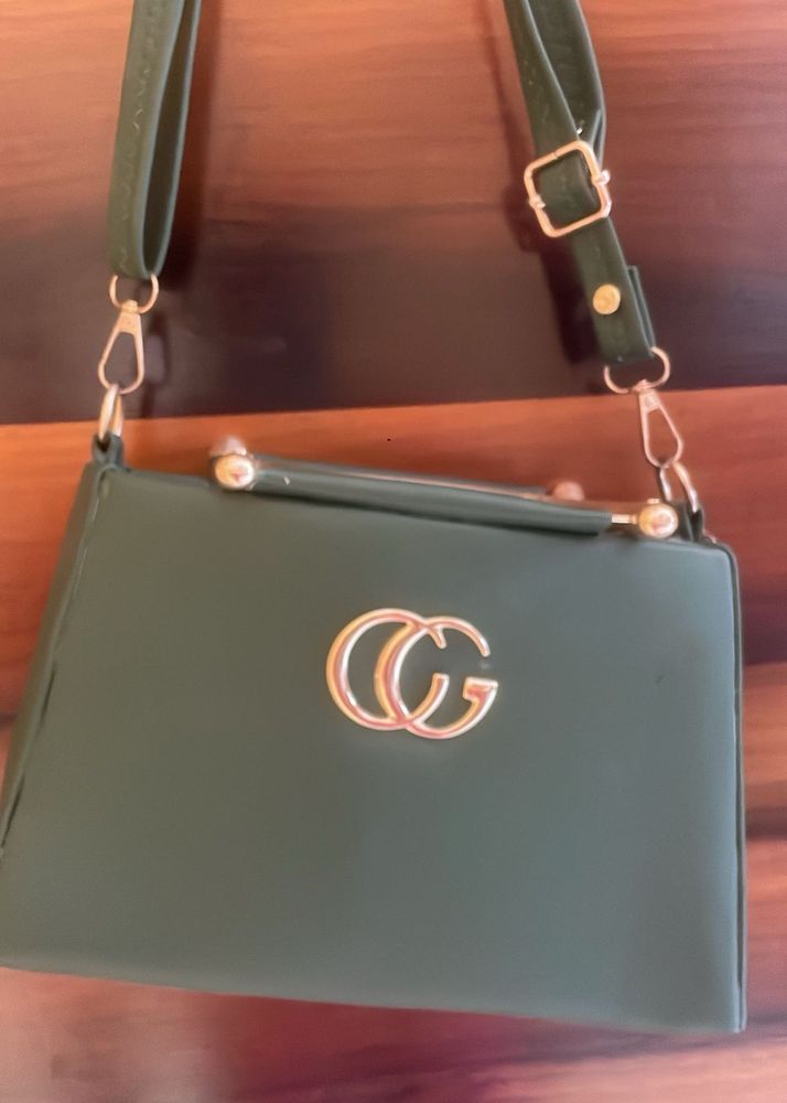 Elegant Green Handbag