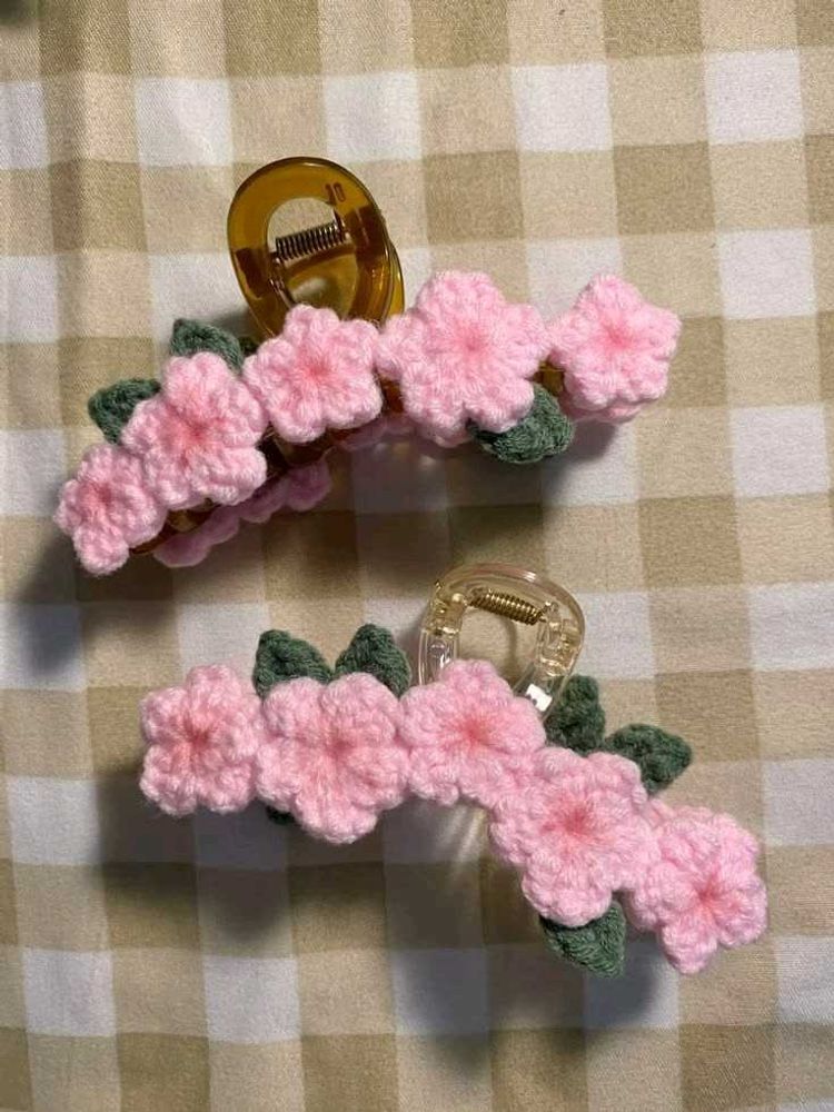 Cute Pink Flower Claw Clips