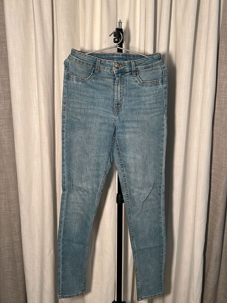 🆕HnM Denim High Waisted Skinny Jeans