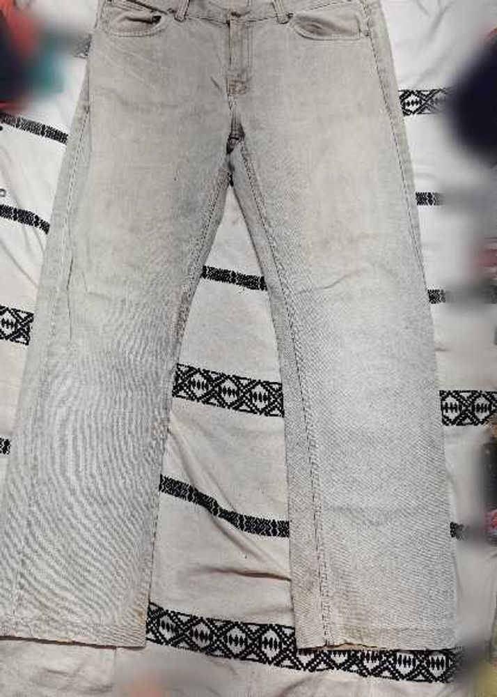 Light Wash Denim Jeans