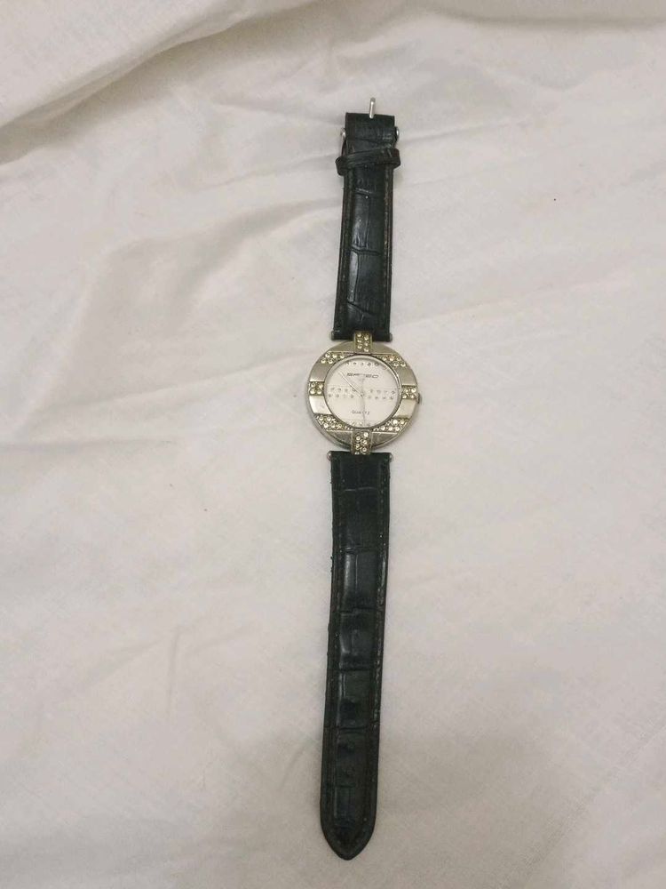 Elegant Women's Watch