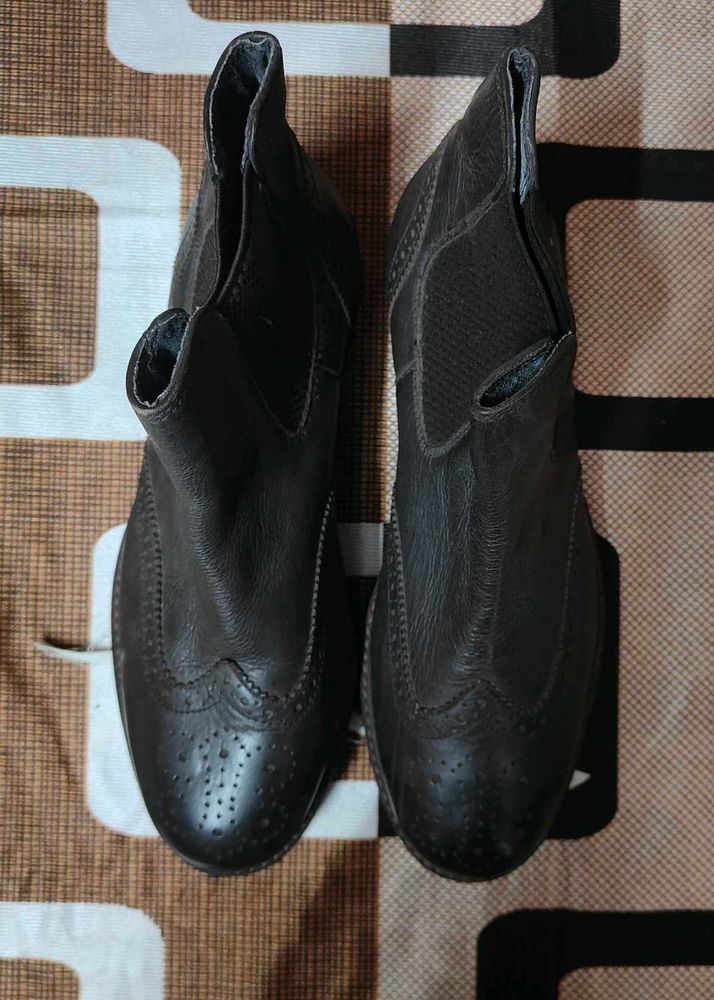 Girls Brown Leather Chelsea Boots