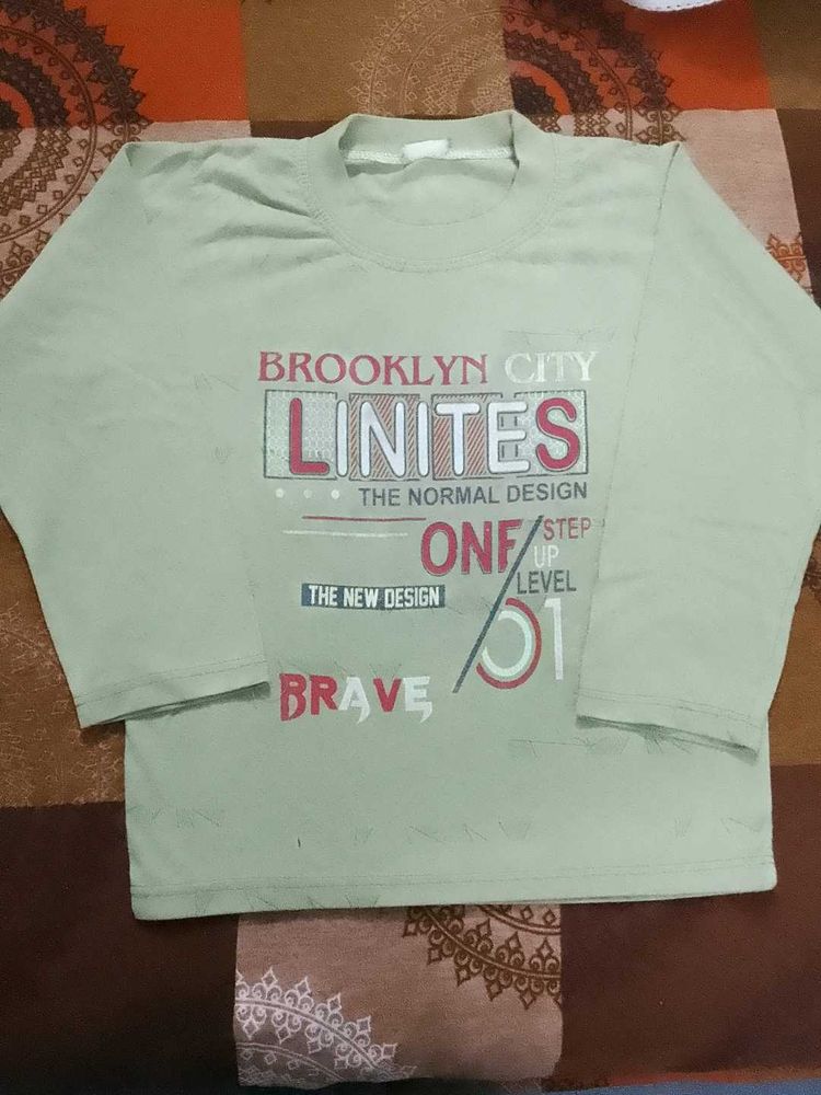 Boys' Long Sleeve Graphic T-Shirt