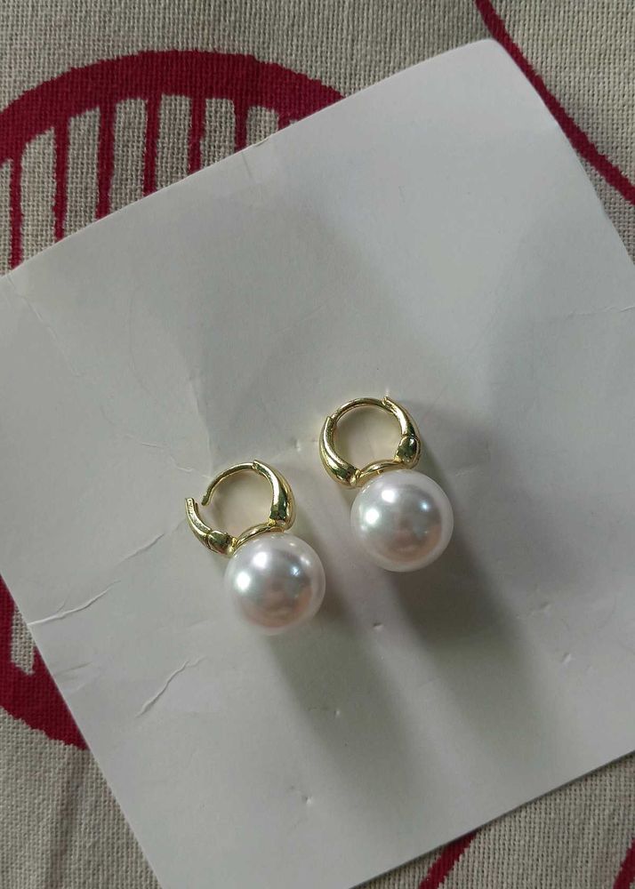 Elegant Pearl Drop Earrings