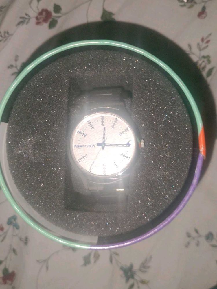 Fastrack Analog Watch