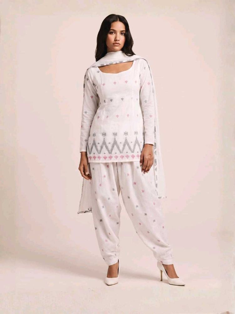 Nishorama Roop Dress set