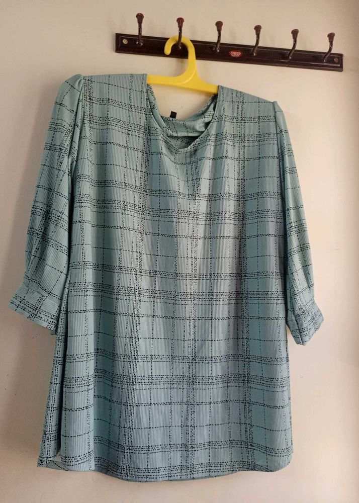 Stylish Blue Plaid 3/4 Sleeve Top | size 3XL