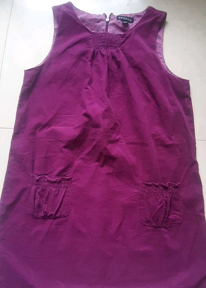 Simple Sleeveless Corduroy dress for girls / women