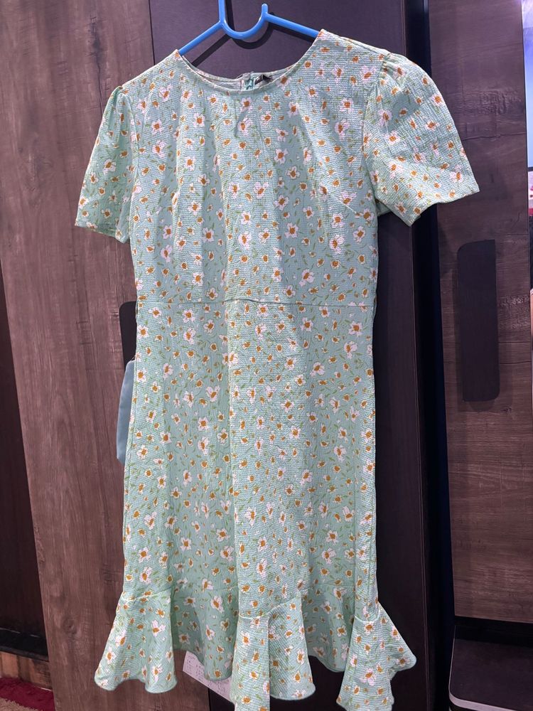 Cute Floral Print Mini Dress 👗