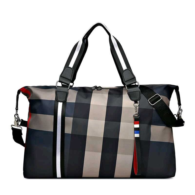 Stylish Plaid Weekender Bag