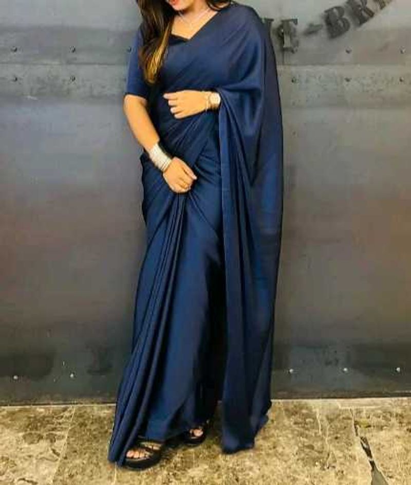 Elegant Navy Blue Silk Saree