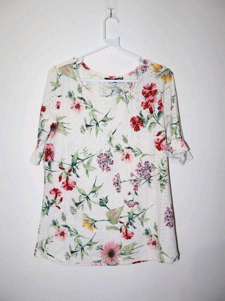 Floral Print Ruffle Sleeve Top