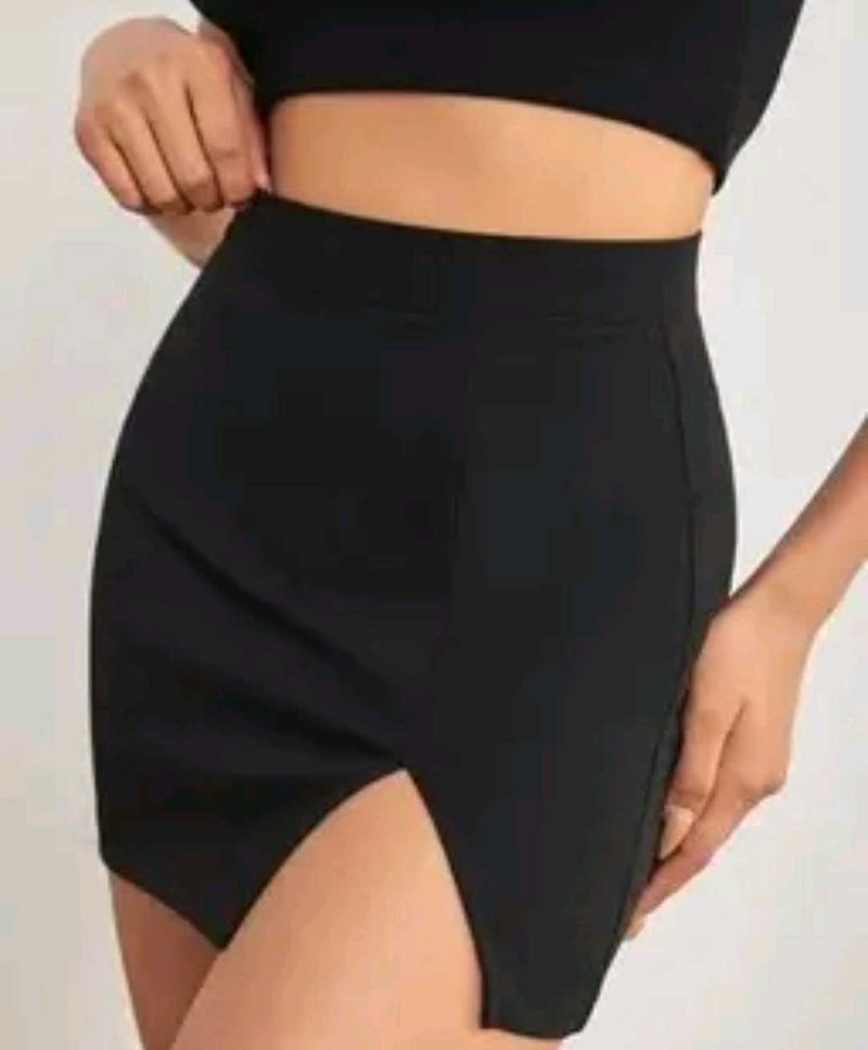 Cute mini pencil skirt
