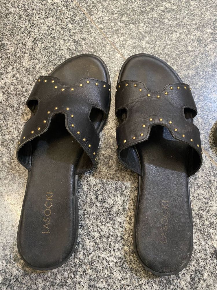 Black Studded Flat Sandals- 36