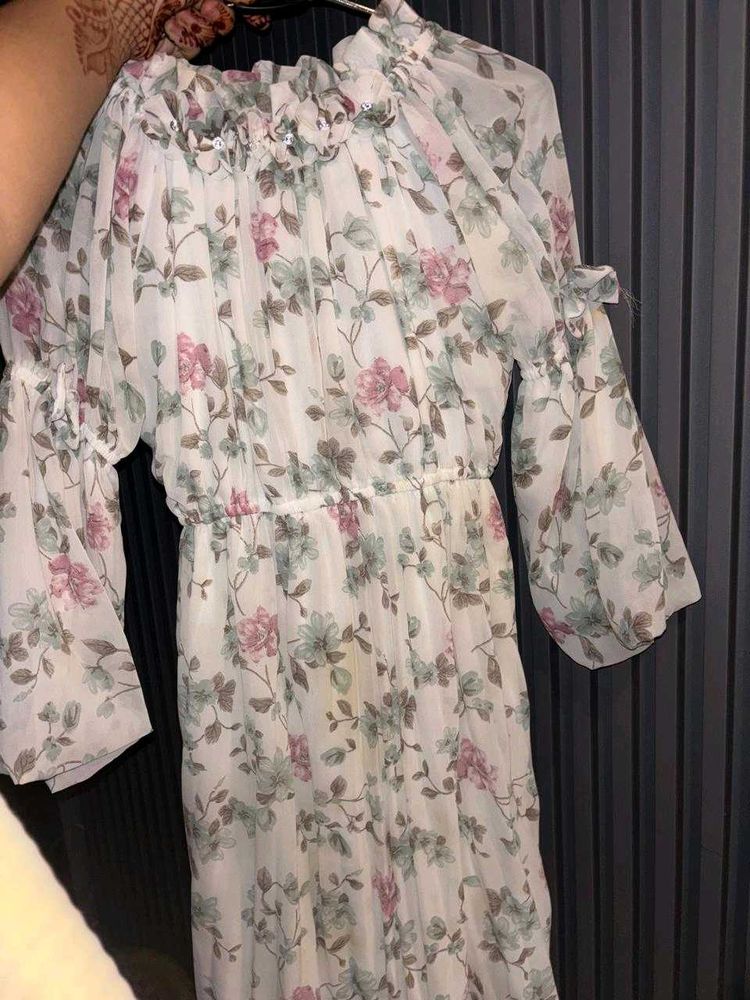 Chic Floral Print Maxi Dress