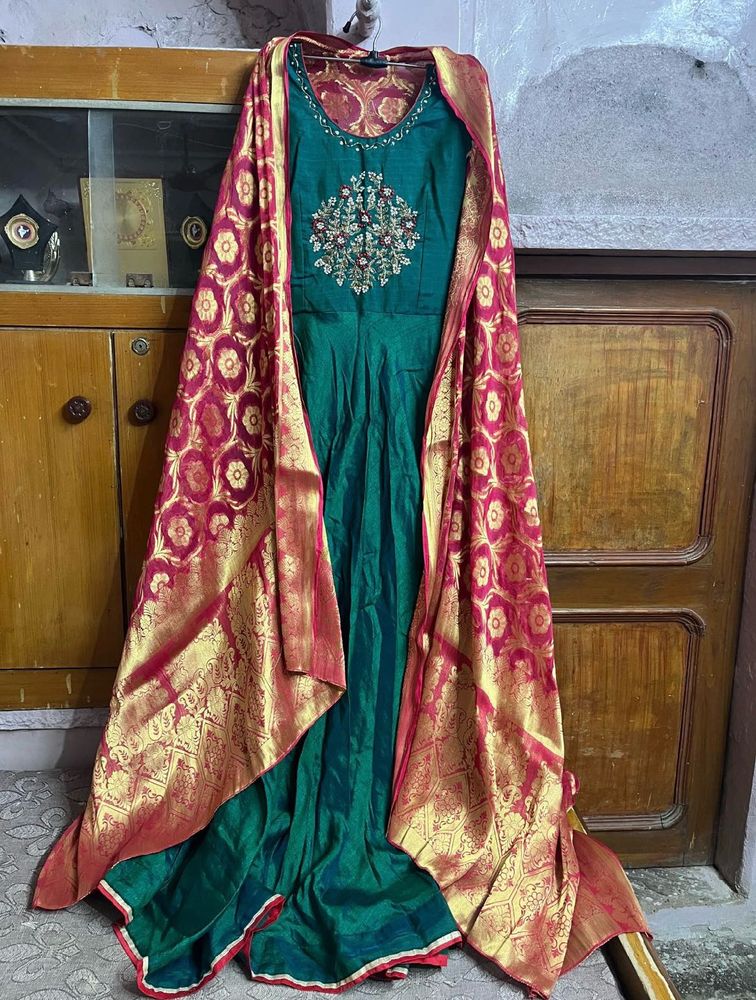 Emerald Green Anarkali with Brocade Dupatta