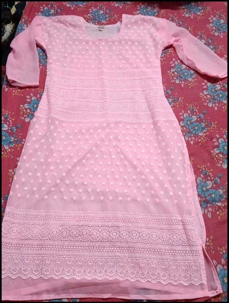Elegant Pink Chikankari Kurta
