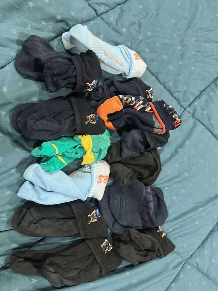 Bundle of 9 men Socks