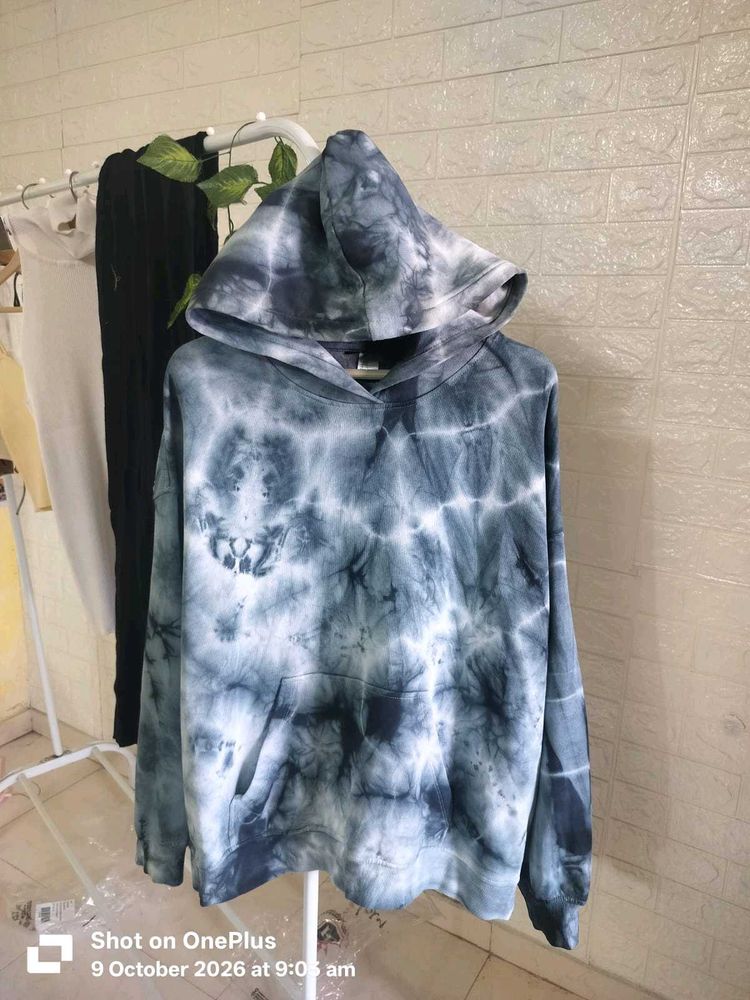 Tie-Dye Hoodie Sweatshirt