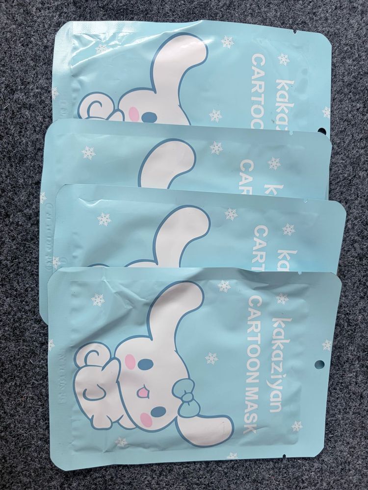 CINNAMONROLL  FACE  MASK