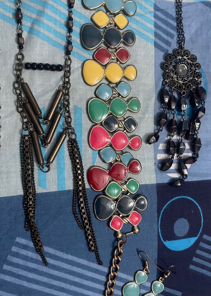 Neck Pieces