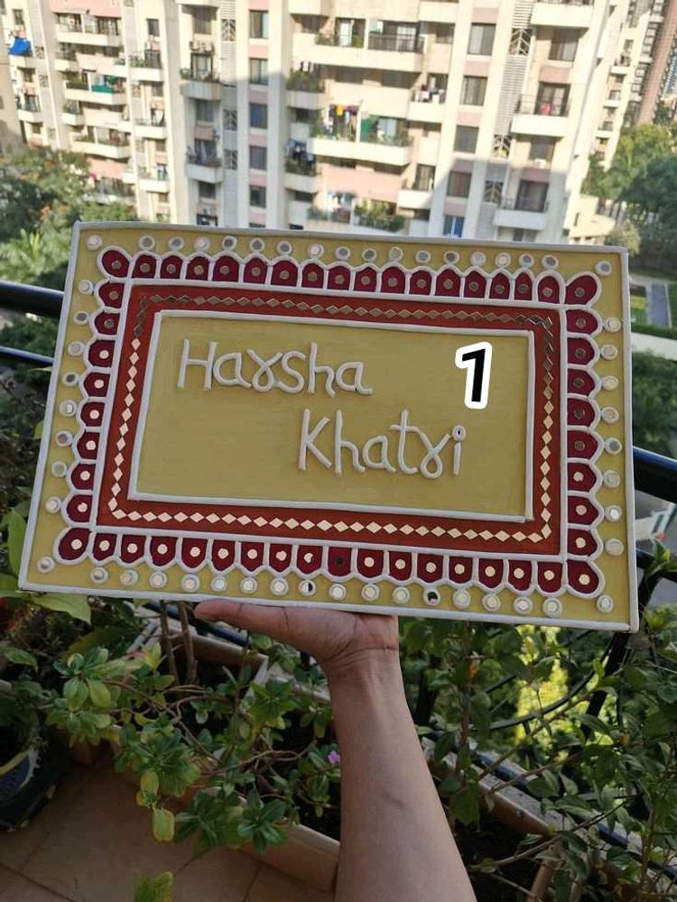 Handmade Customized 4 Name Plates &amp; Wall Decor