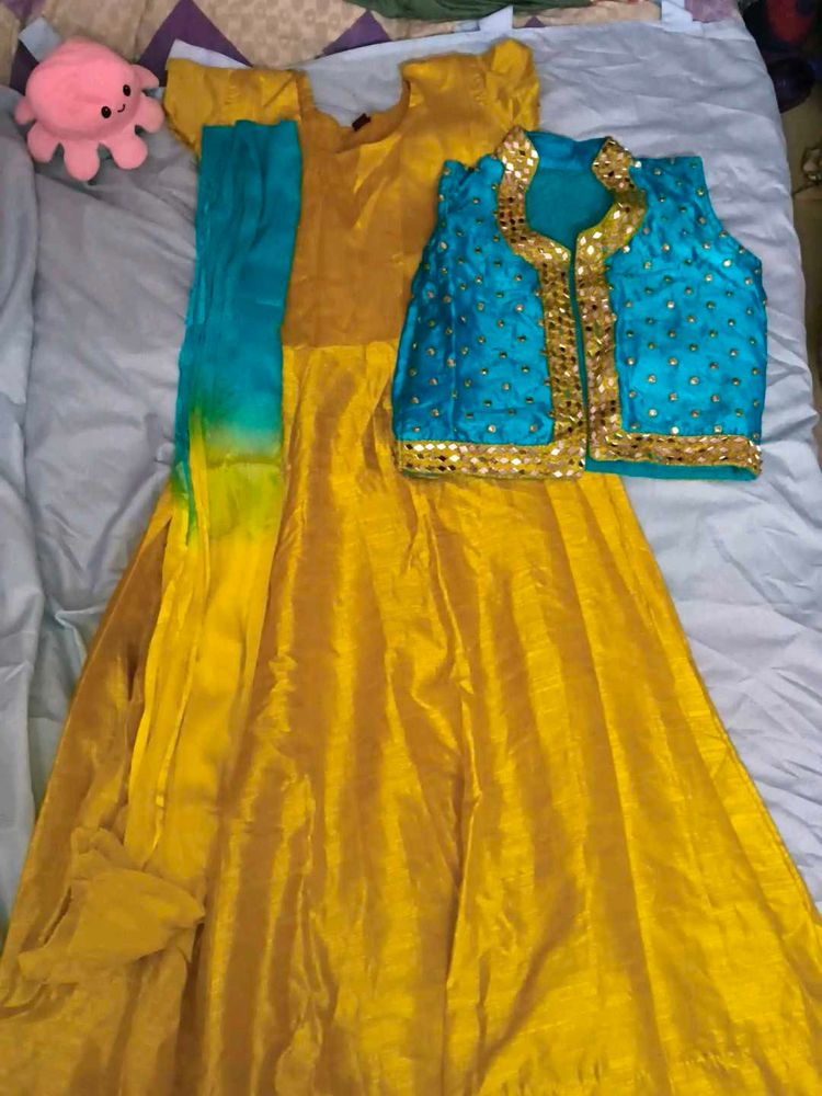 Yellow colour Tussar silk mirror work Gown with Ja