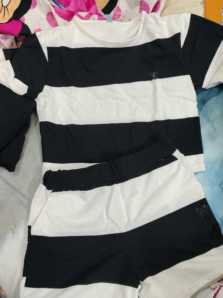 Striped Casual Top &amp; Shorts Set
