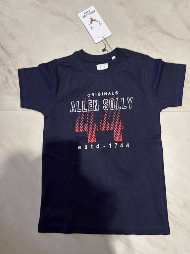 Allen Solly Boys Navy T-Shirt