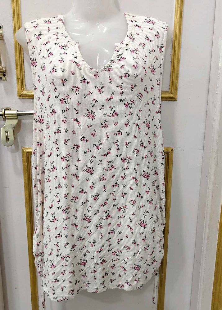 Floral Sleeveless Top