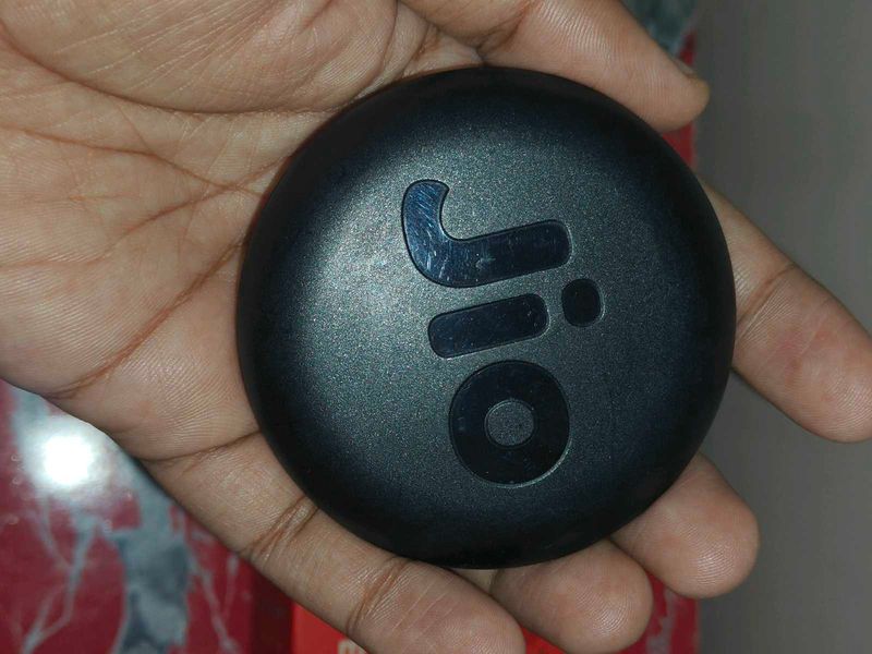 JioFi JMR815 Wireless 150 Mbps Data Card Call