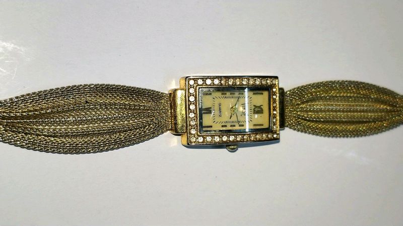 Watch Fancy &amp; branded Metal Unique piece free size