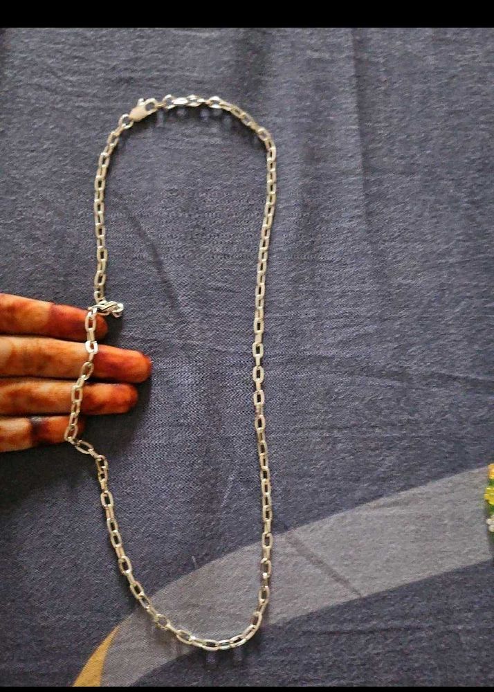 Elegant Silver Chain Necklace