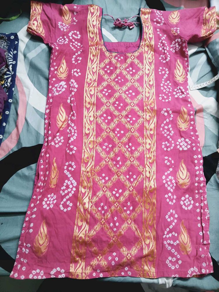 Beautiful Pink Bandhani Kurta only